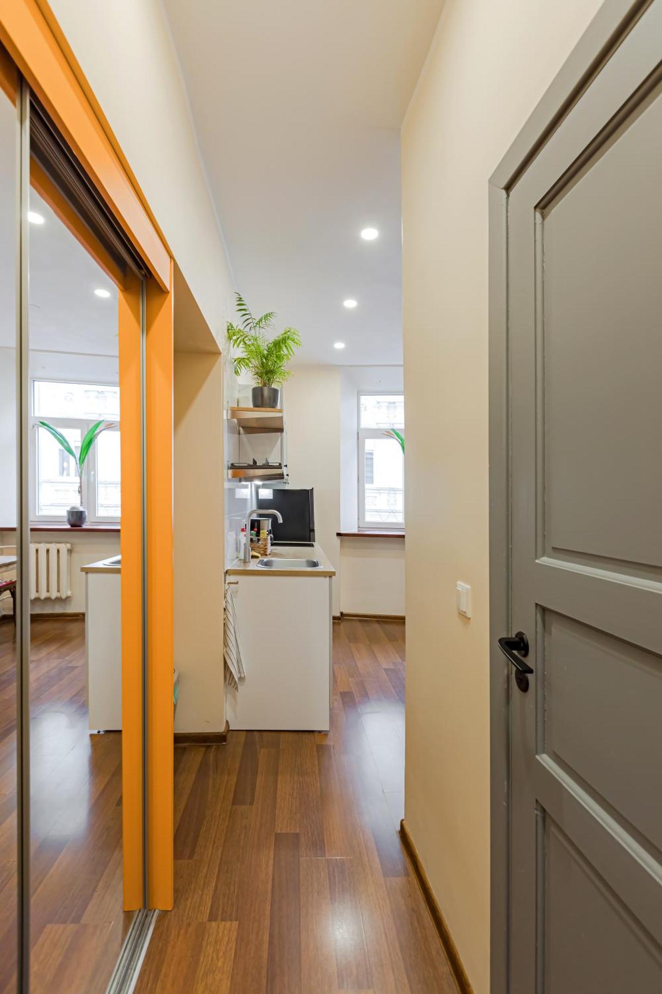 Cozy Studio And Standard Apartments In The Heart Of Oldtown Вилнюс Екстериор снимка